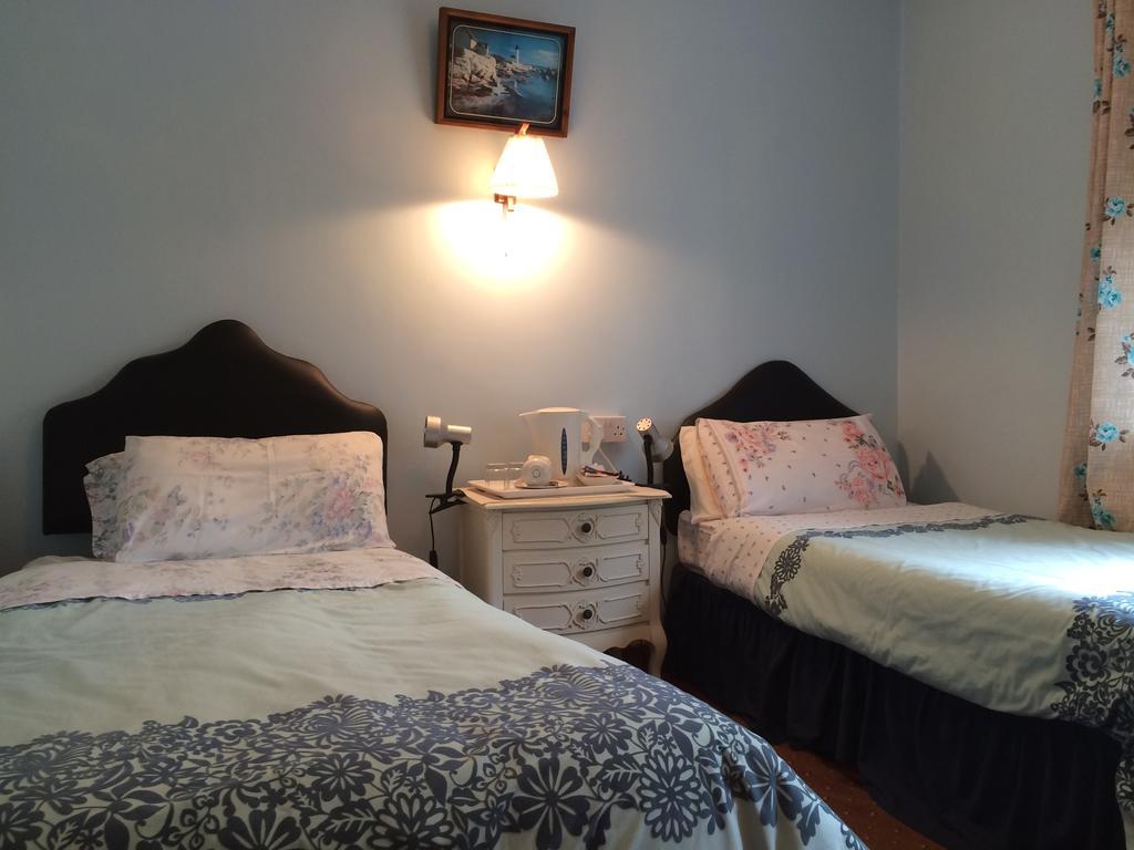 Palm Grove B&B 캐셜 외부 사진
